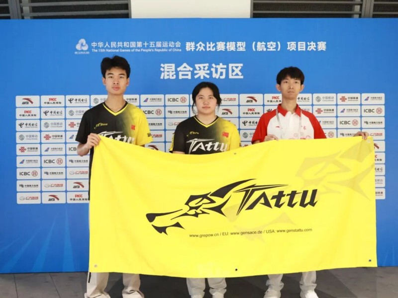 孔海森、何雨瞳、李皓哲