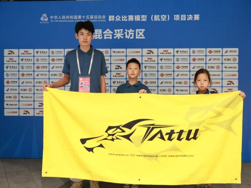 虞靖淳、虞恩寧、王世奧